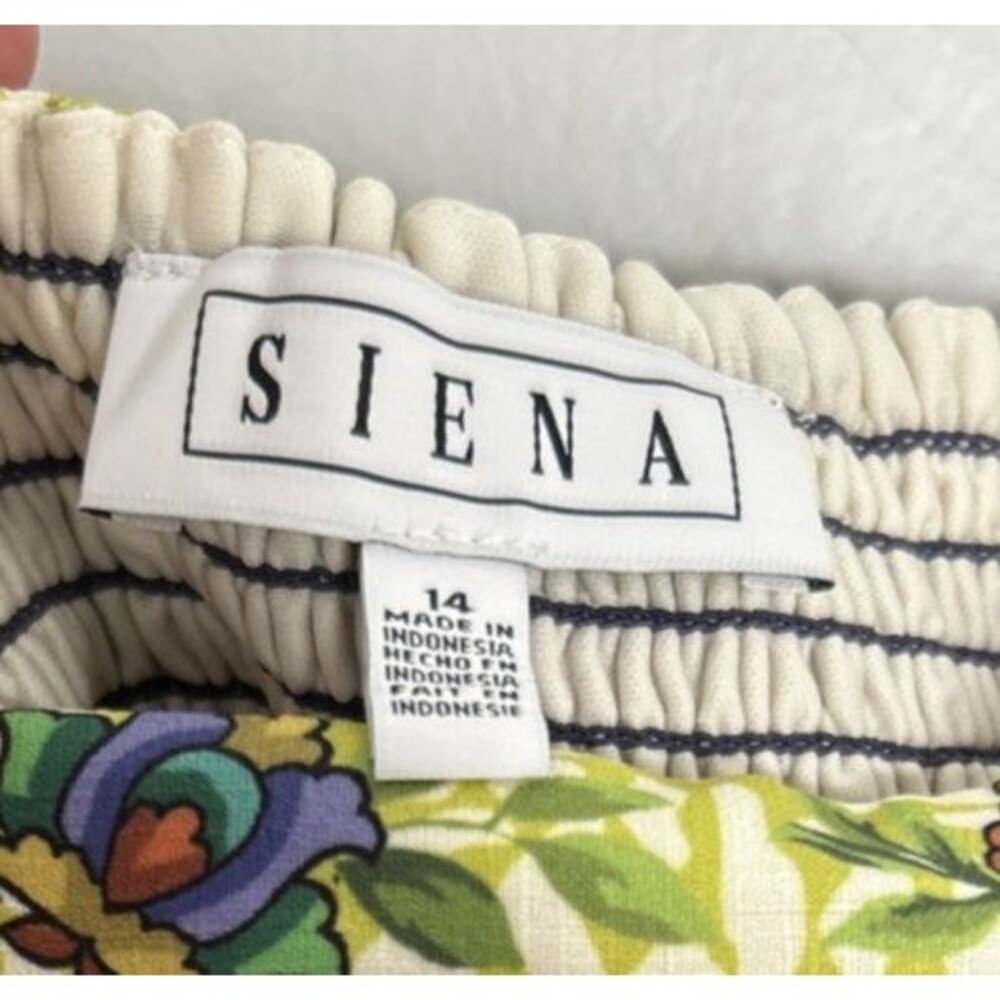 Siena Midi Floral Dress Size 14 Built in Bra Adjustable Straps Garden Party - Picture 3 of 9